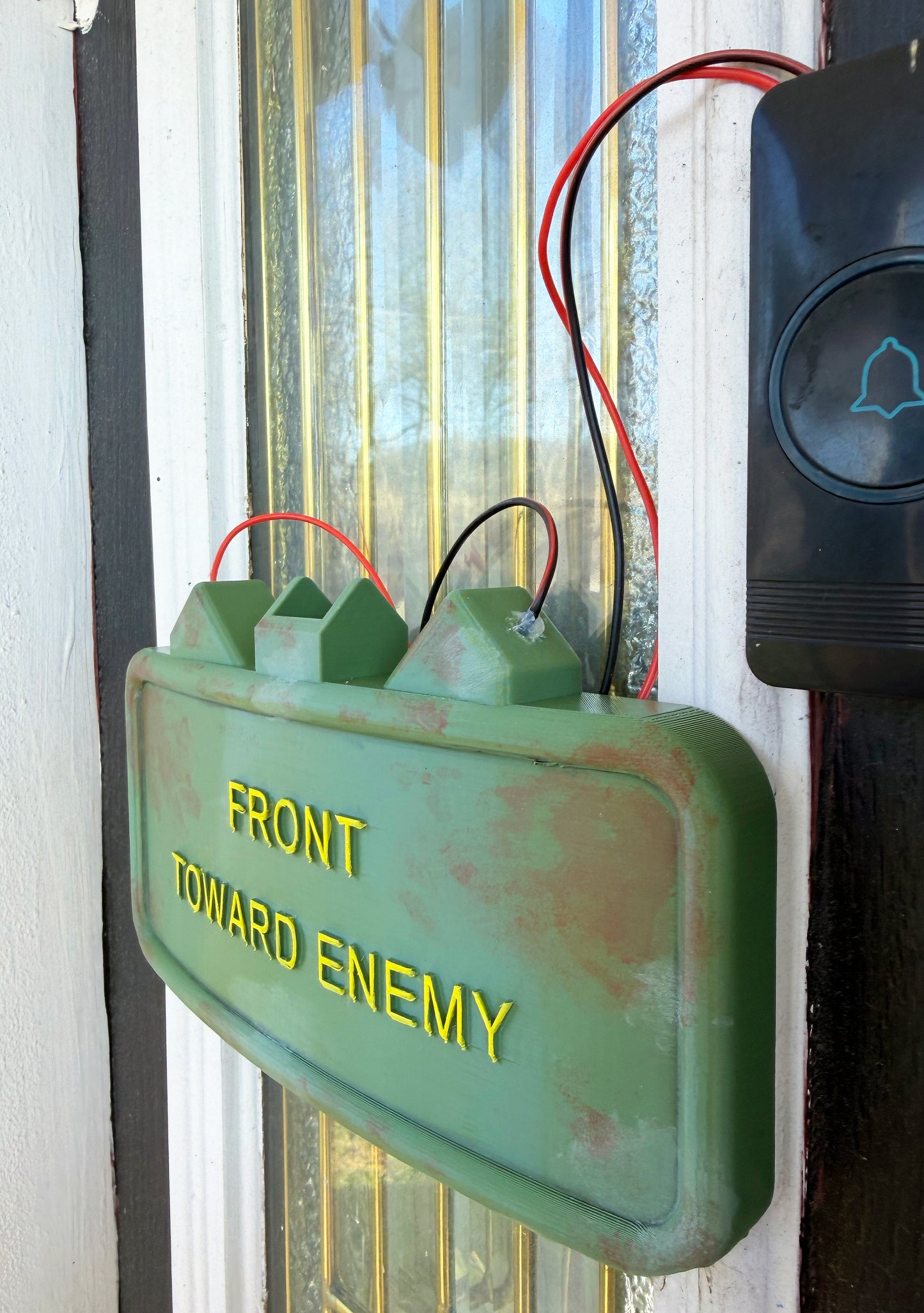 Funny Doorbell Sign – 3D Printed Novelty Claymore Door Decor